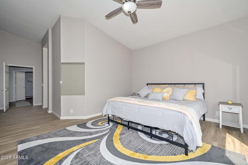 Primary Bedroom2