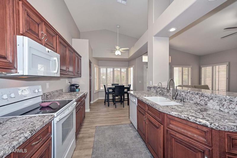 Kitchen2
