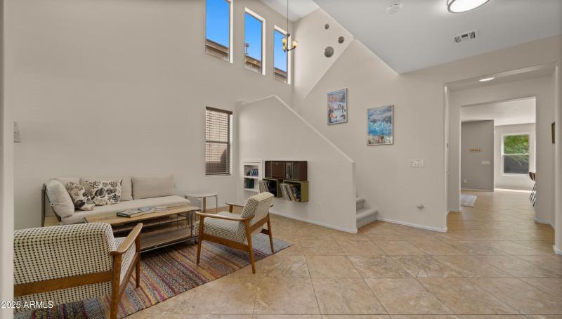 Formal Living Space3