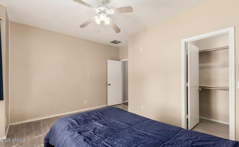 6C1419A5-8B7E-41FC-85D3-ADBA4872B0EF_1_2