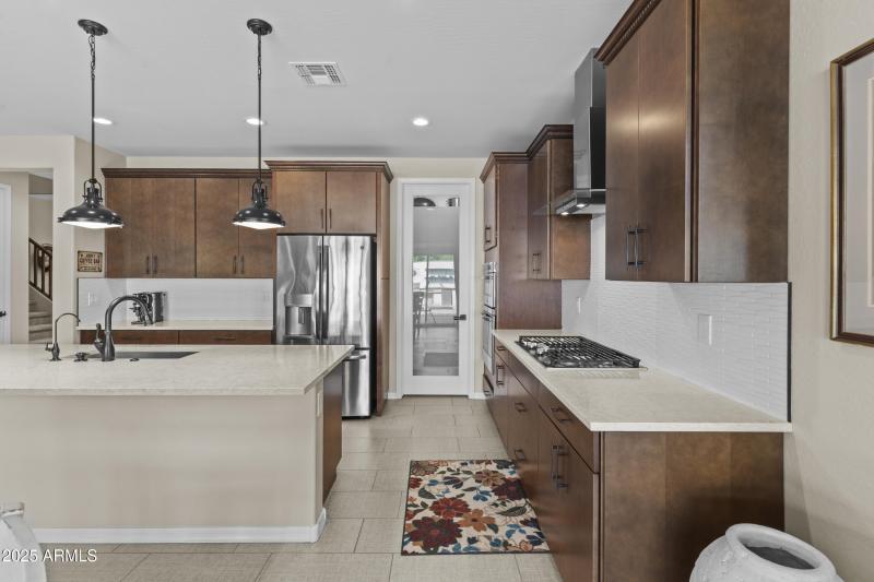 Gas cooktop