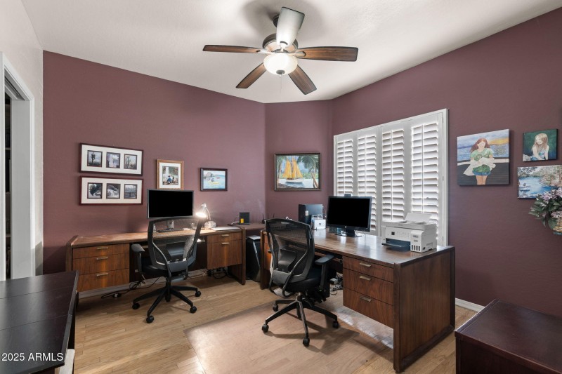 041__1903 E Freeport Ct