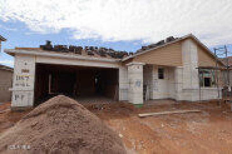 1157 Exterior