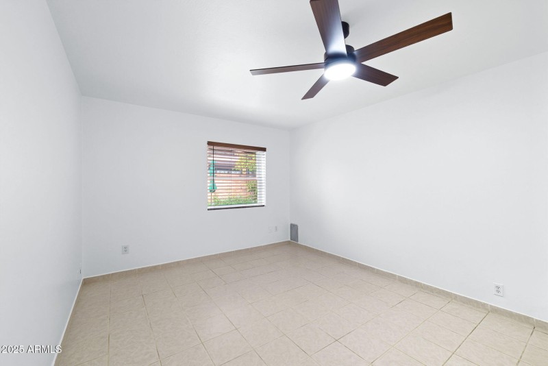 20-web-or-mls-3012-n-32nd-st-unit-36