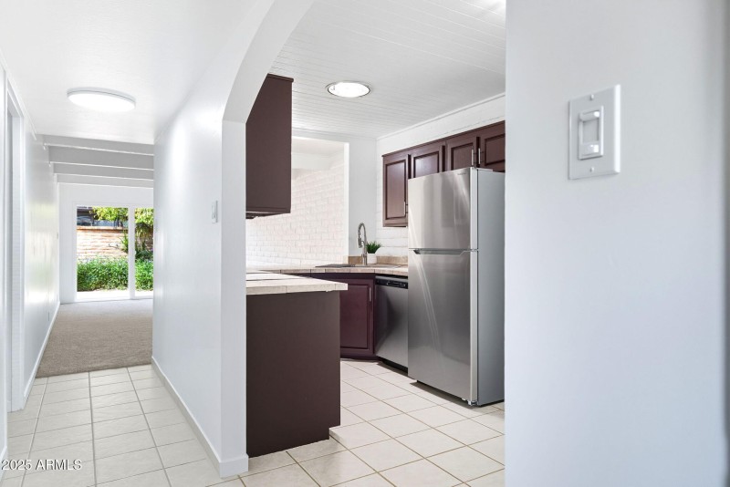 2-web-or-mls-3012-n-32nd-st-unit-36