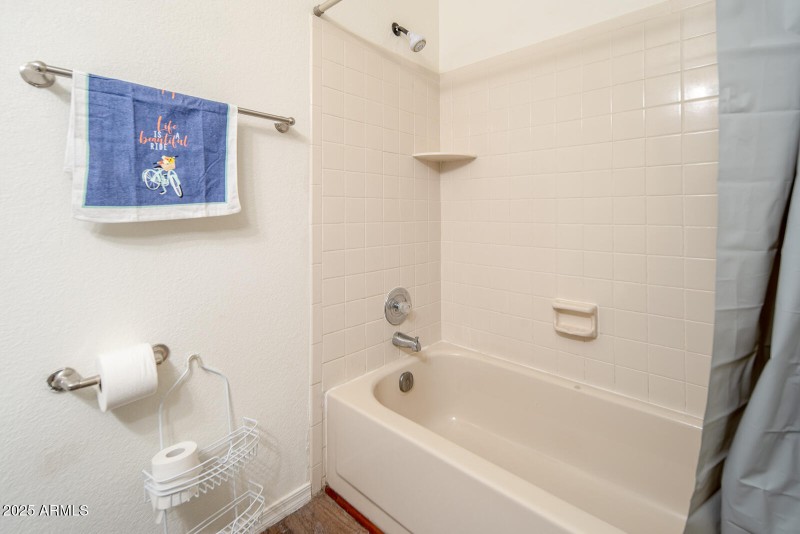 20250919_7977-W-Wacker-Rd_Unit-253_11