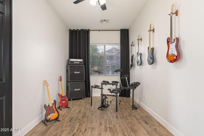 Spacious Office