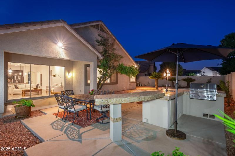 8809 W Hayward Ave - 51