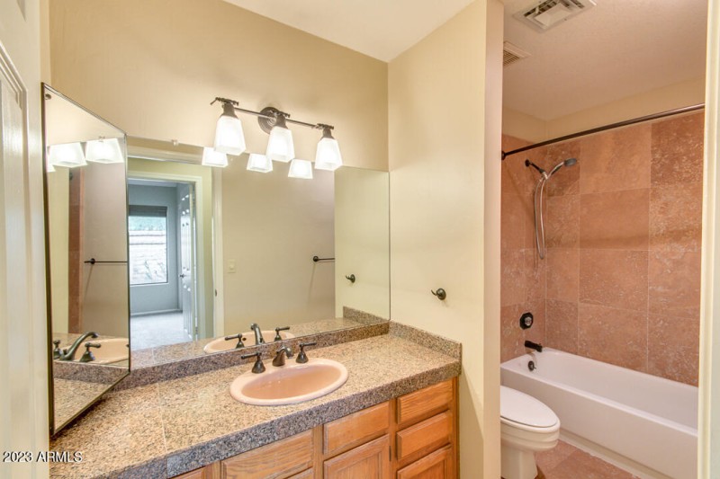 20. SECONDARY BATHROOM