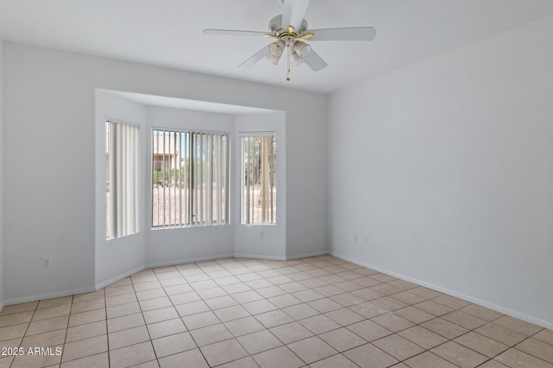 16068 W Glendora Ct-17