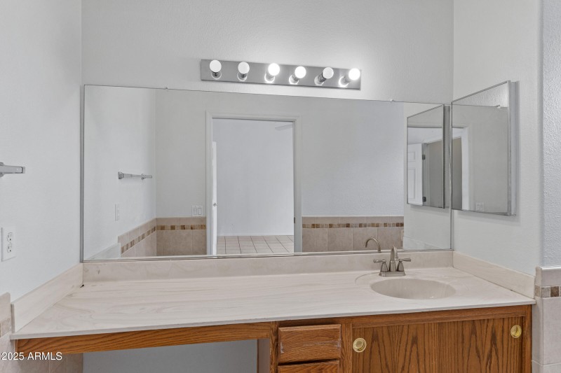 16068 W Glendora Ct-20