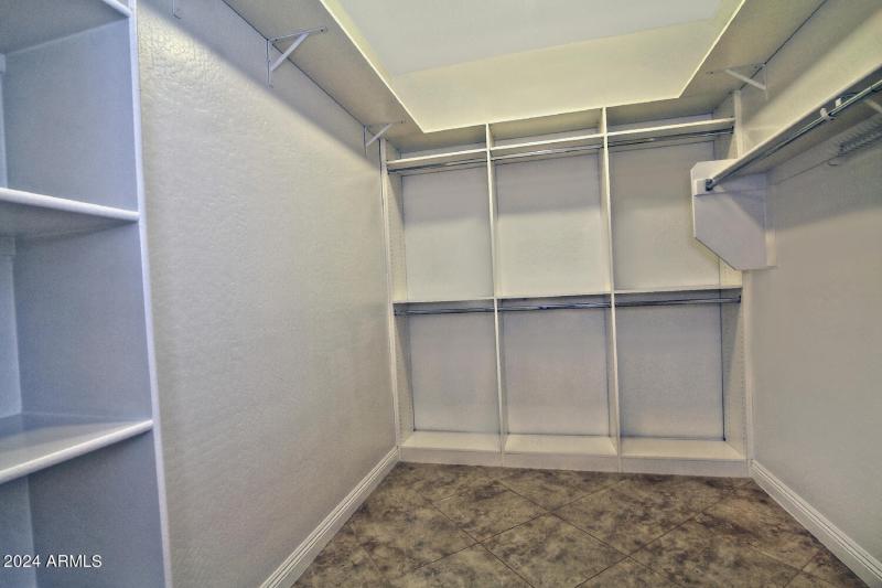 7167 W Merriweather Wy-large-028-006-Pri