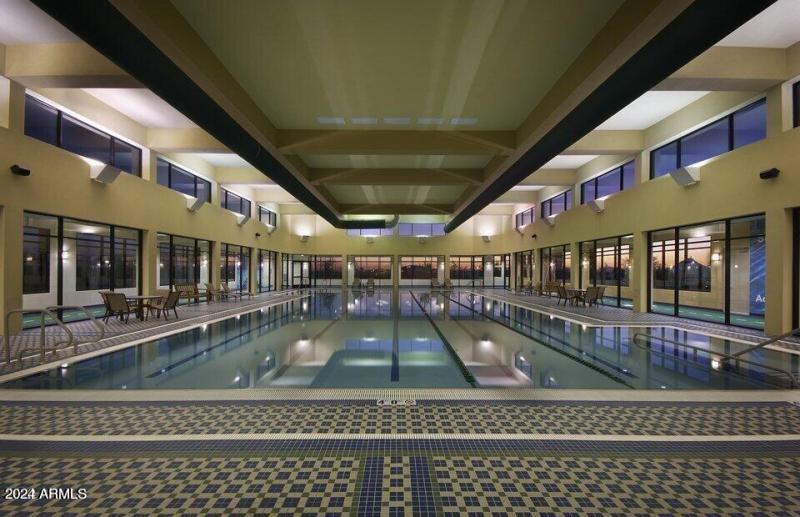 Sun City 4 indoor pool