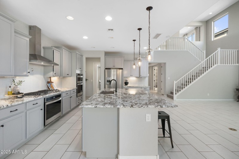 11-web-or-mls-DSC05987 copy (1)