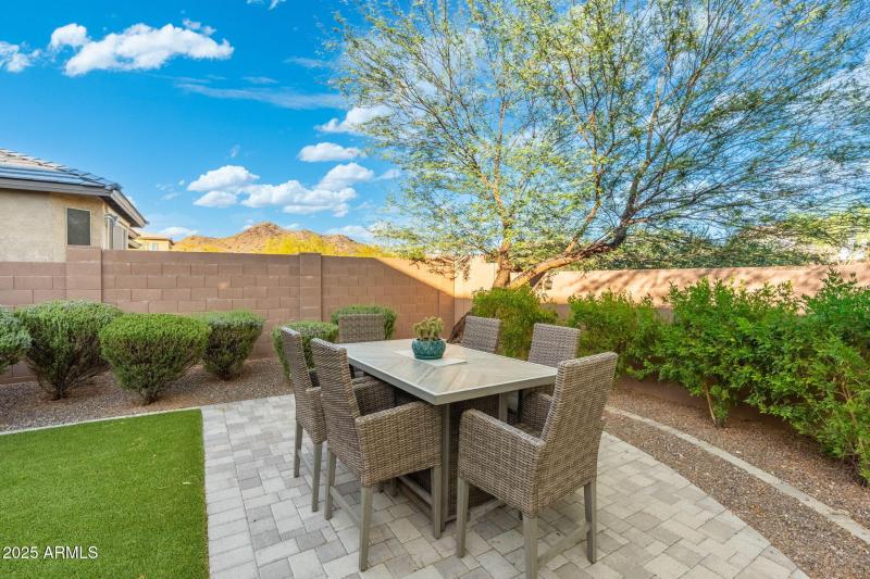 45-web-or-mls-DSC06080-HDR-Edit