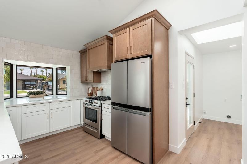 3417 E Montecito Ave - 13