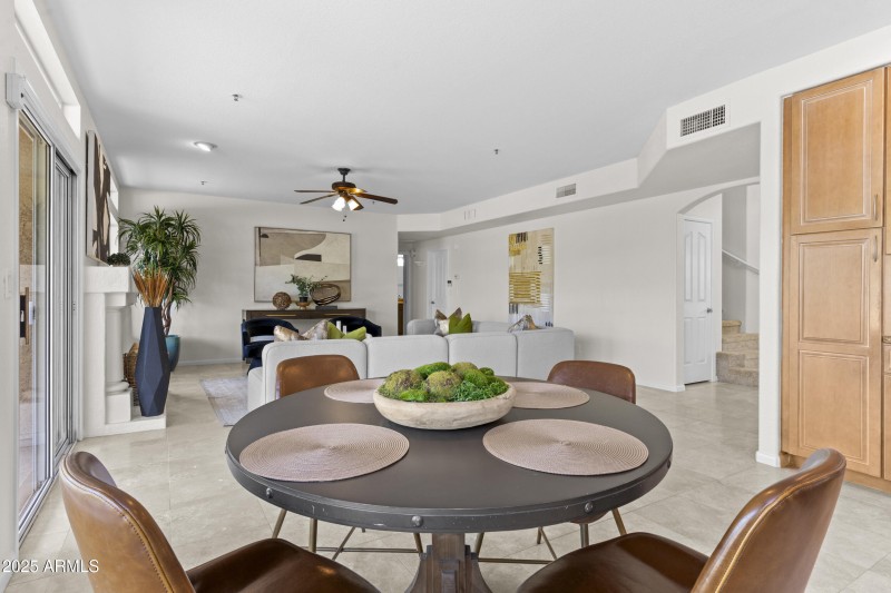 Eat-in Kitchen to Family Room