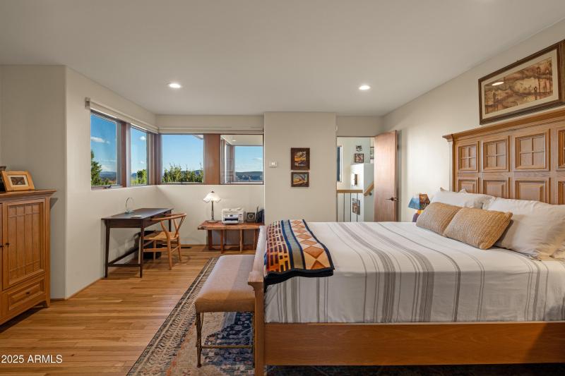 Guest Bedroom 1