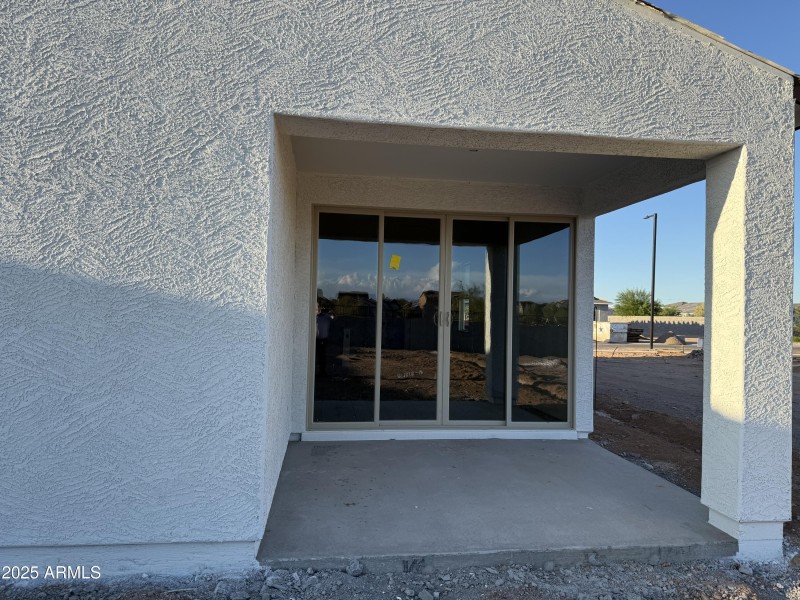 010 Covered Patio