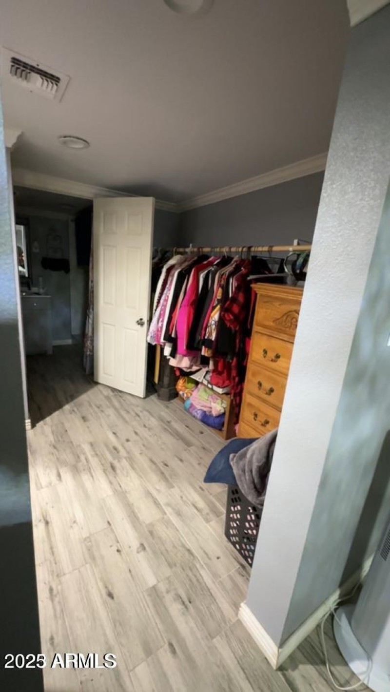 master closet2 main