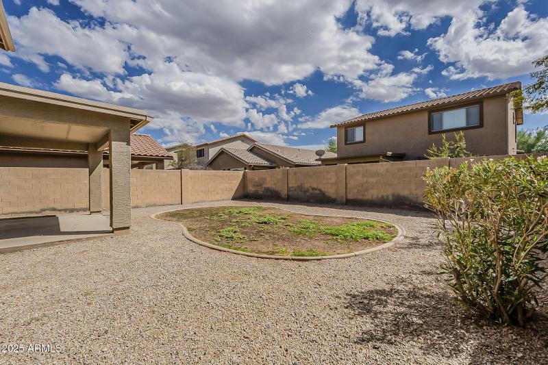 45-web-or-mls-Paseo Way-45