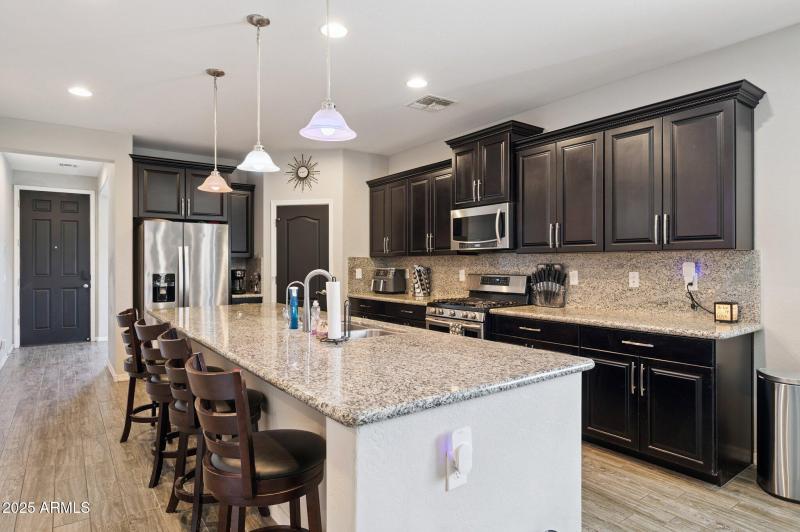 8-web-or-mls-41721-w-anne-ln