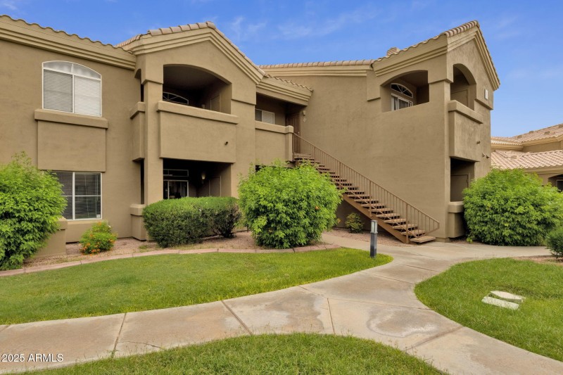 31-web-or-mls-5335-e-shea-blvd-1040