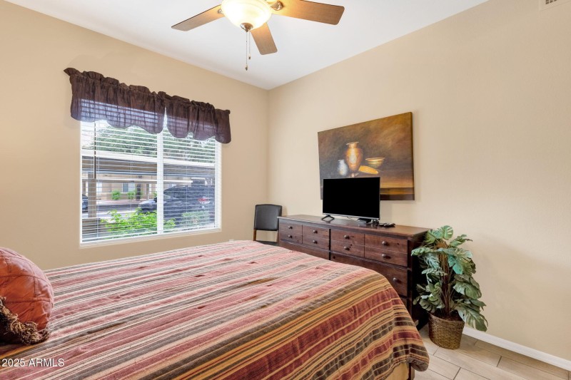 20-web-or-mls-5335-e-shea-blvd-1040