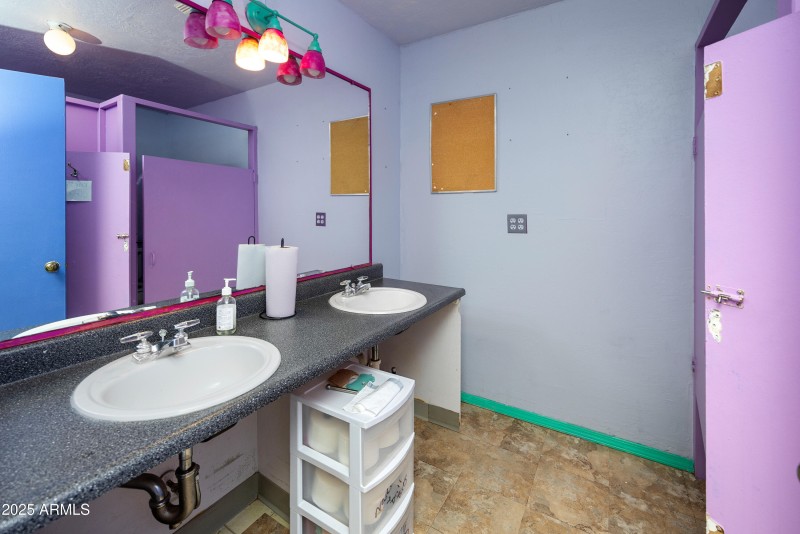 009_Bathroom