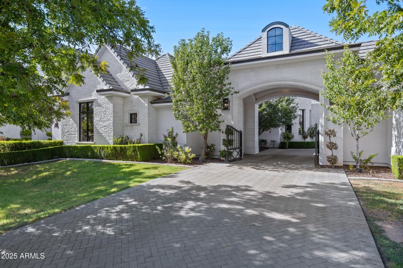 20574 E Cloud Rd-4