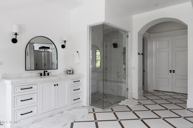 20574 E Cloud Rd-37
