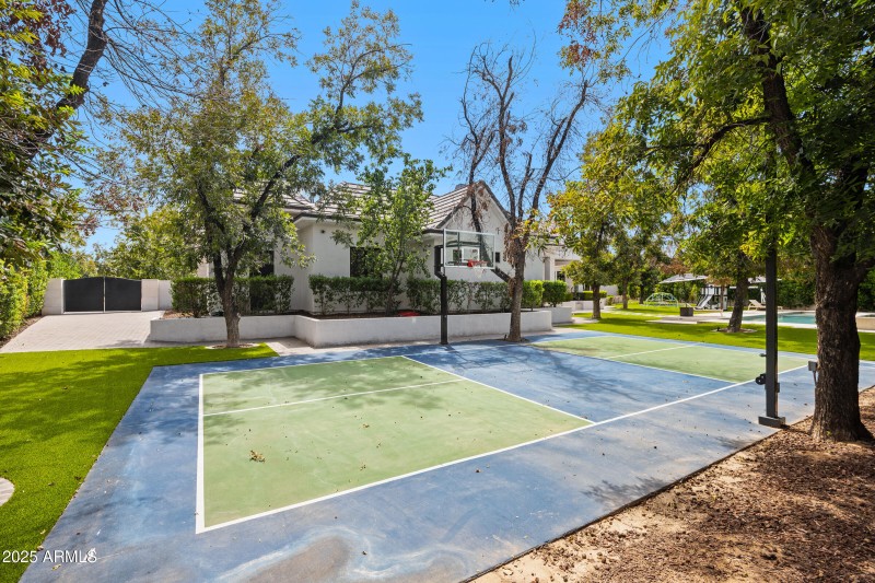 20574 E Cloud Rd-49