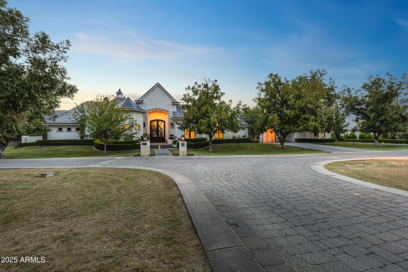 20574 E Cloud Rd-59