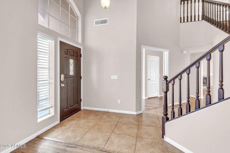 634 W Juanita Ave-7