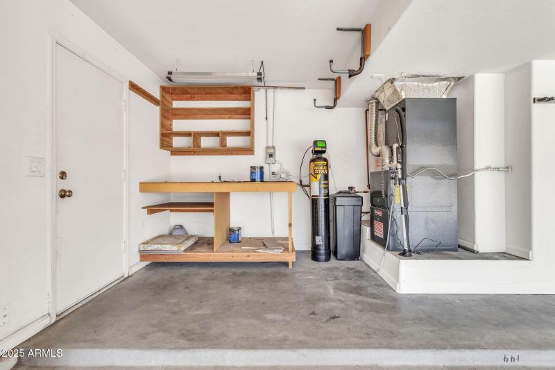 634 W Juanita Ave-43
