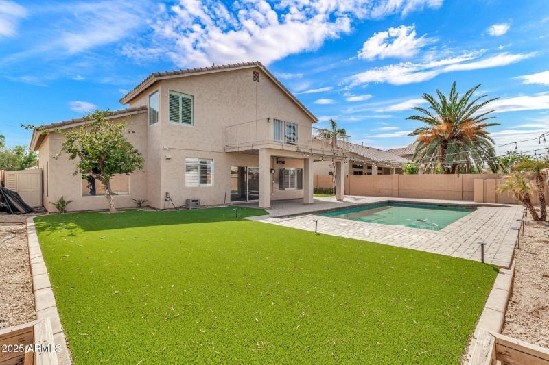 634 W Juanita Ave-51