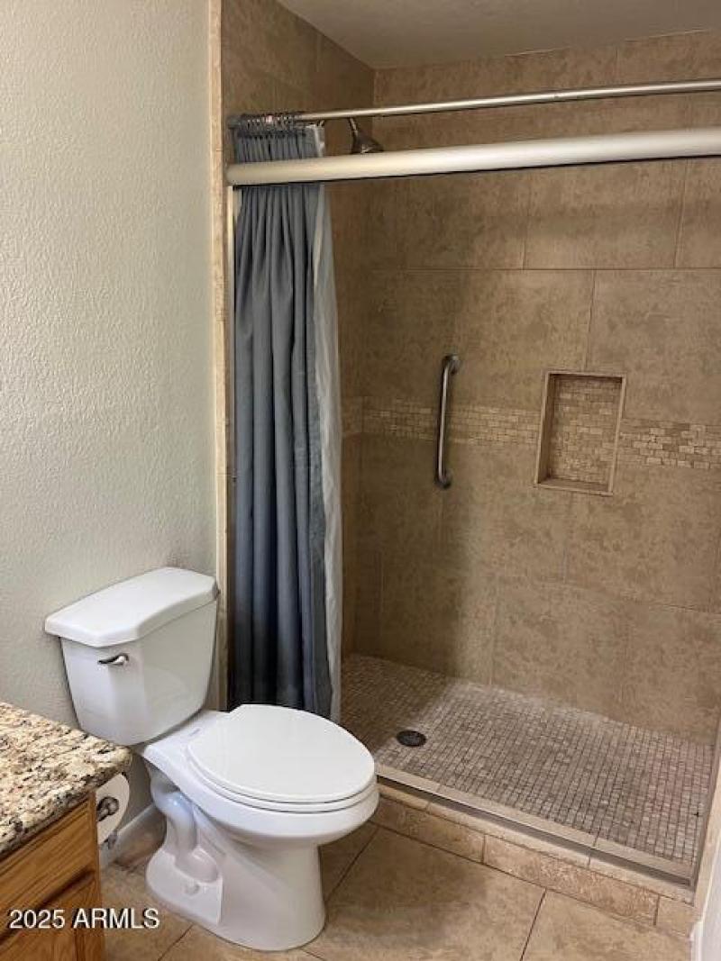 11333 N 92nd 1085 MBath1