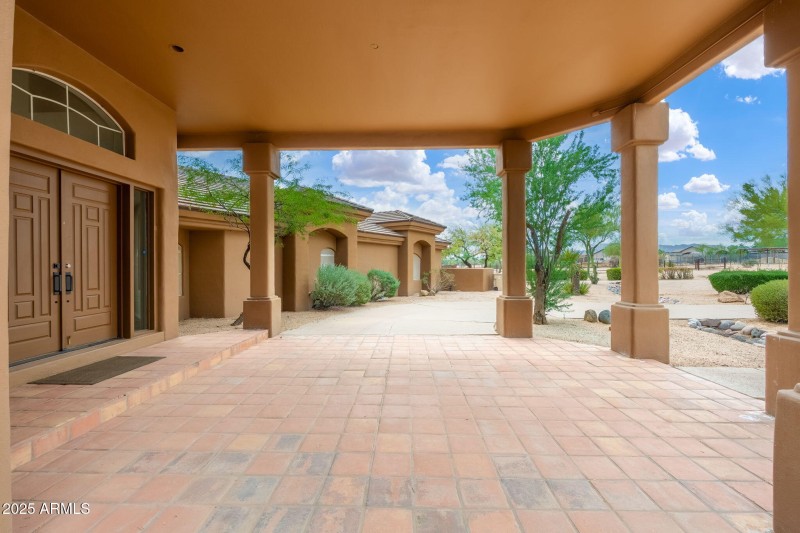 17047 E Dixileta Dr - 08