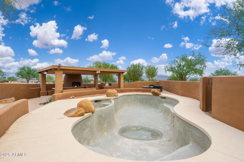 17047 E Dixileta Dr - 57