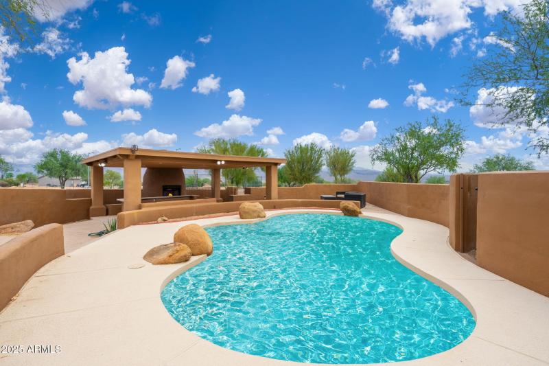 17047 E Dixileta Dr - 58