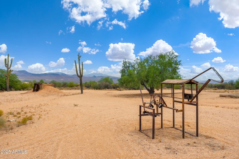 17047 E Dixileta Dr - 64