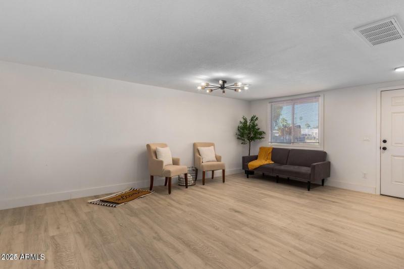 Living room 3