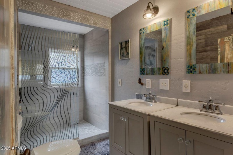 Bungalow_Bath