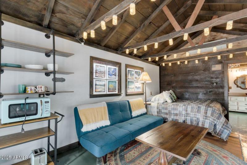 Cottage_Interior 2