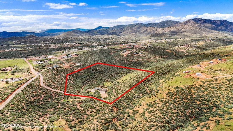Aerial - Lot Lines Approx.