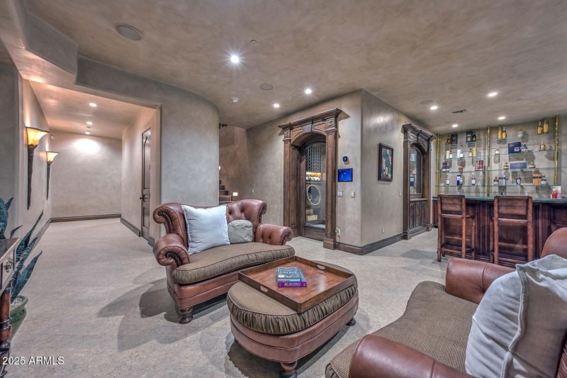 Basement Sitting Area2