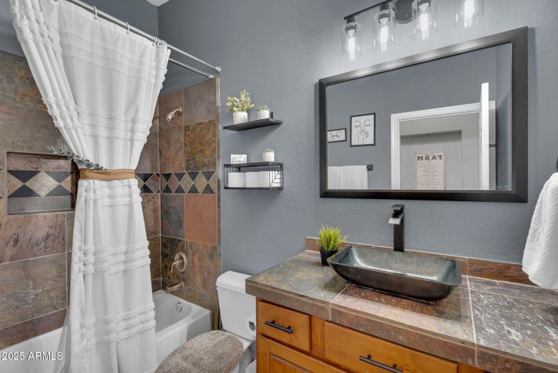 20-web-or-mls-221st-20