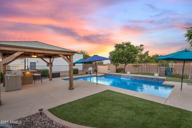 89-web-or-mls-Twilight-10