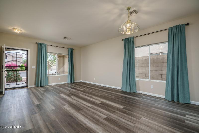 2) LIVING ROOM
