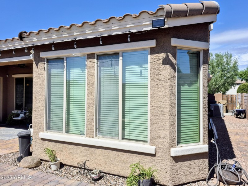 76cac43d-40c8-4d06-9f54-3e1ca54e1de6~1